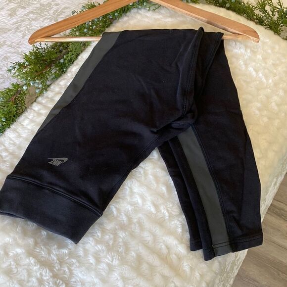 Nike Pants - Nike   Stripe Legging